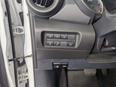 Used 2022 Nissan Kicks S image 19