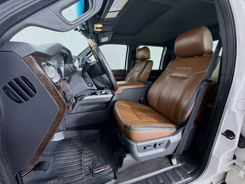 Used 2015 Ford F350 Platinum w/ FX4 Off-Road Package image 18