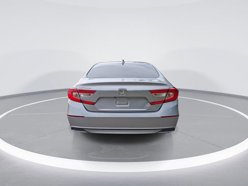 Used 2018 Honda Accord LX image 8