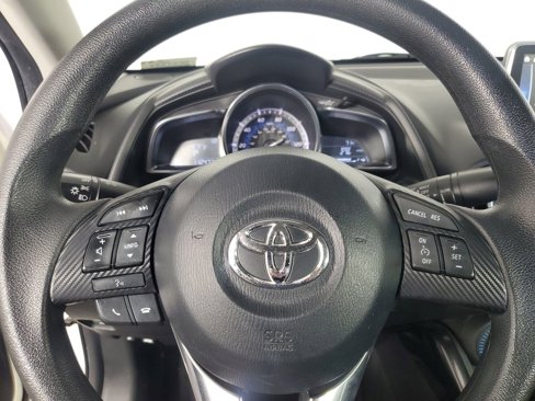 Used 2017 Toyota Yaris iA image 22