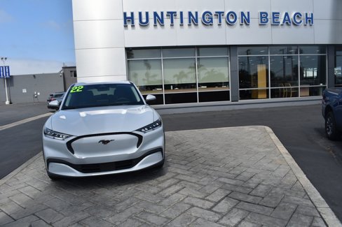 Used 2022 Ford Mustang Mach-E Select image 20