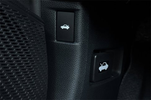 Certified 2023 Honda Accord EX image 31
