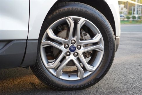 Used 2017 Ford Edge Titanium w/ Technology Package image 20