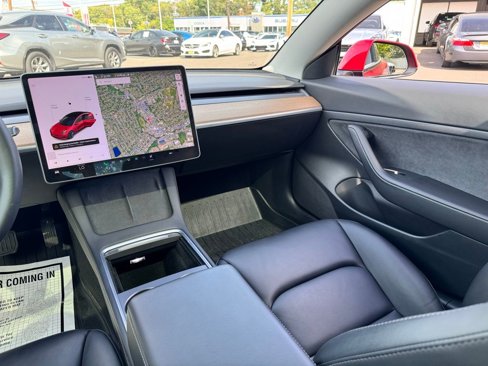 Used 2021 Tesla Model 3 Standard Range Plus image 17