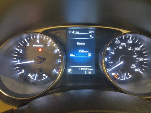 Used 2016 Nissan Rogue SV w/ SV Premium Package image 23
