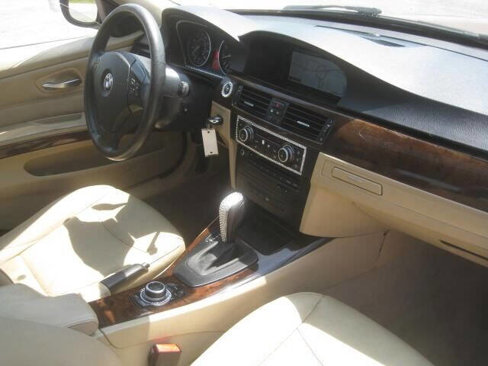 Used 2011 BMW 328i xDrive Sedan image 17