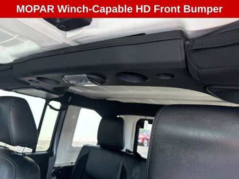 Used 2017 Jeep Wrangler Unlimited Sahara image 16