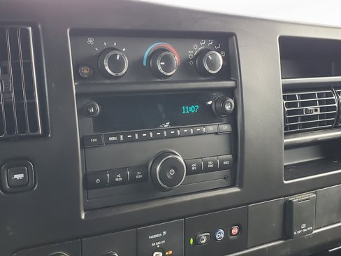 Used 2020 GMC Savana 2500 w/ Driver Convenience Package image 23