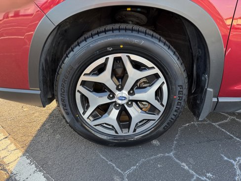 Used 2020 Subaru Forester Premium image 31