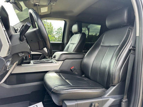Used 2021 Ford F250 Lariat image 16