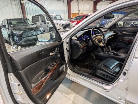 Used 2010 Honda Crosstour EX-L image 13
