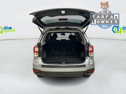 Used 2018 Subaru Forester 2.5i Premium w/ All-Weather Package image 14