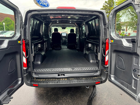 Used 2023 Ford E-Transit Low Roof image 16