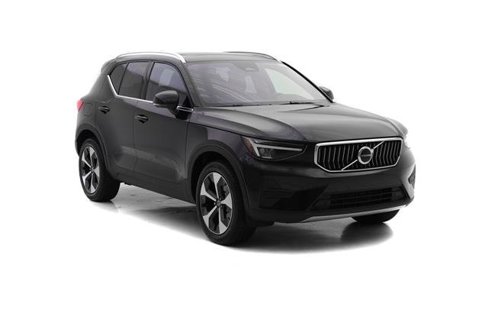 Certified 2025 Volvo XC40 B5 Core w/ Protection Package Premier image 3