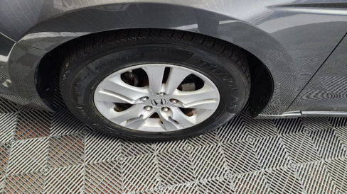 Used 2010 Honda Accord LX-P image 27