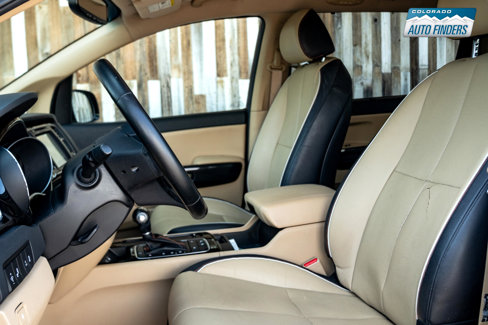 Used 2015 Kia Sedona SX image 11