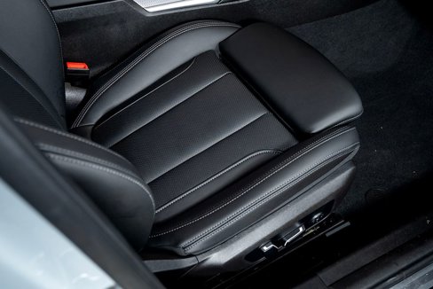 Used 2024 BMW M340i xDrive w/ Driving Assistance Package image 56