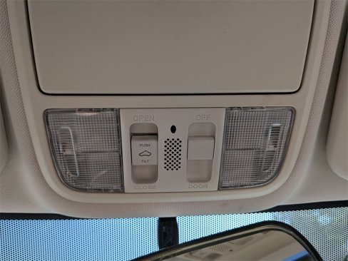 Used 2012 Honda CR-V EX image 18