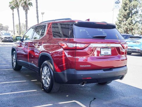 Used 2020 Chevrolet Traverse LT w/ Driver Confidence II Package image 7