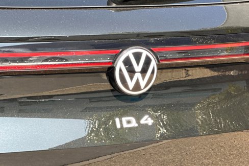 Certified 2021 Volkswagen ID.4 Pro image 28