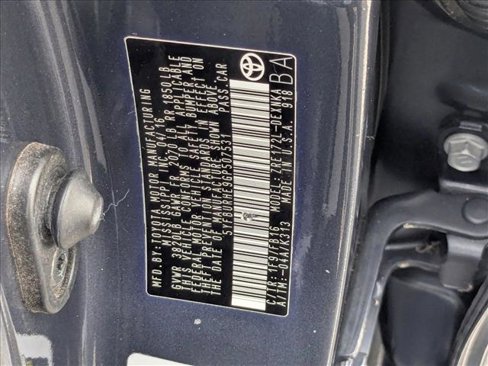 Used 2016 Toyota Corolla LE image 22