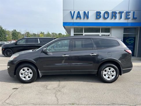 Certified 2016 Chevrolet Traverse LS image 2
