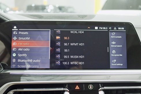 Used 2022 BMW X7 xDrive40i w/ Executive Package image 22