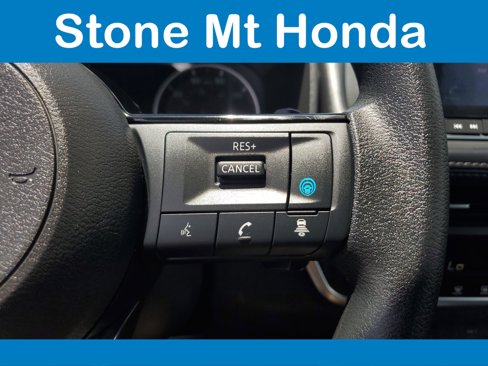 Used 2023 Nissan Rogue SV image 24