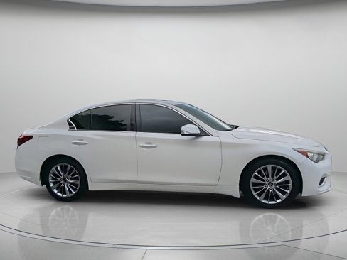 Used 2019 INFINITI Q50 Luxe w/ Essential Package (3.0T Luxe) image 33
