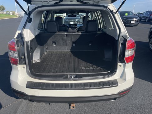 Used 2016 Subaru Forester 2.0XT Touring w/ Eyesight & Navigation System image 23