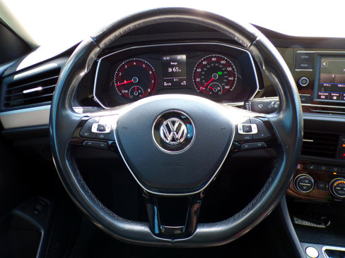 Used 2019 Volkswagen Jetta SE image 14
