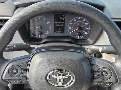 New 2025 Toyota Corolla LE image 27