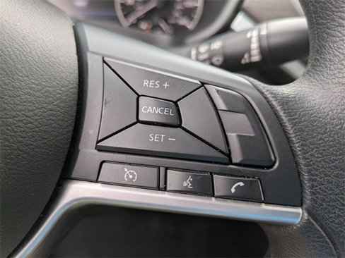 Used 2024 Nissan Altima 2.5 SV image 22