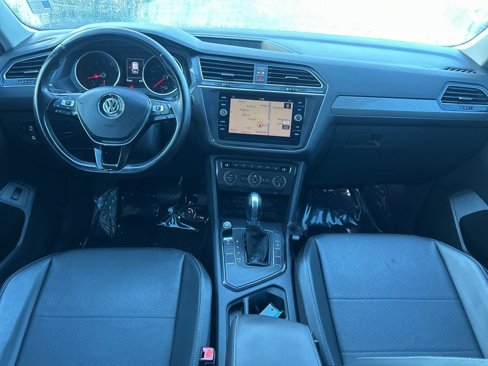 Used 2018 Volkswagen Tiguan SEL image 33