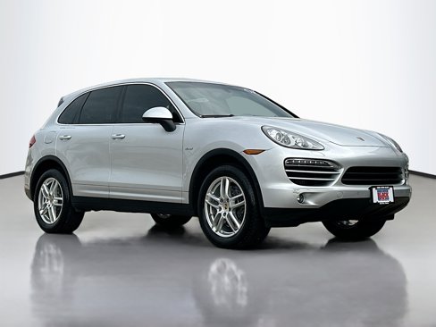 Used 2013 Porsche Cayenne Diesel image 1
