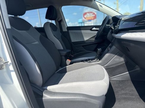 Used 2022 Volkswagen Taos S image 22