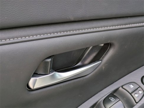 Used 2025 Nissan Sentra SV image 14