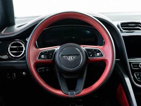 Certified 2022 Bentley Bentayga image 30