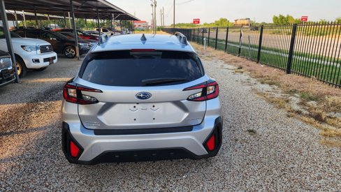 Used 2024 Subaru Crosstrek 2.0i Premium image 8
