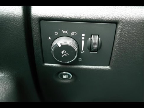 Used 2017 Jeep Grand Cherokee Limited w/ Luxury Group II image 16