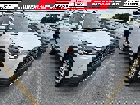Used 2022 Toyota Corolla Cross LE w/ Moonroof Package image 1
