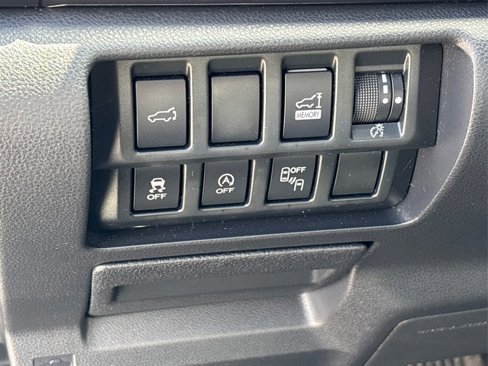 Used 2019 Subaru Forester Sport image 39