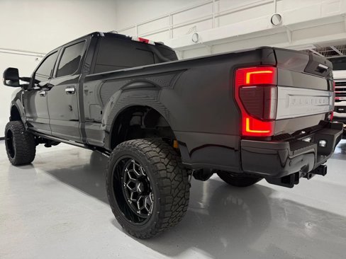 Used 2022 Ford F250 Platinum w/ FX4 Off-Road Package image 10