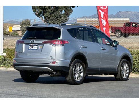 Used 2016 Toyota RAV4 Limited image 4