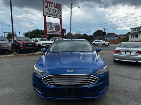 Used 2017 Ford Fusion SE image 3