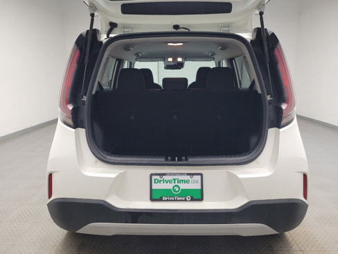 Used 2023 Kia Soul LX w/ LX Technology Package image 29