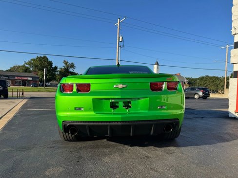 Used 2011 Chevrolet Camaro SS w/ RS Package image 4