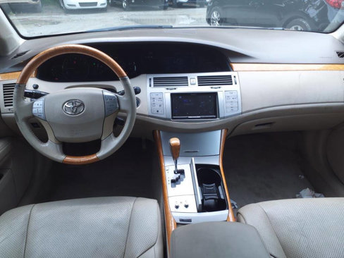 Used 2007 Toyota Avalon Limited image 9