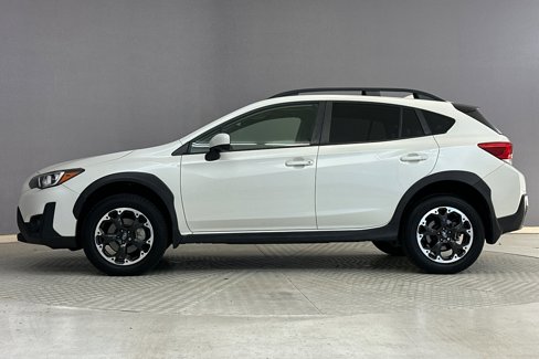 Used 2021 Subaru Crosstrek 2.0i Premium w/ Moonroof Package image 2
