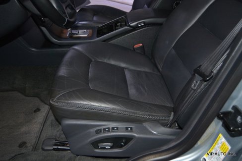 Used 2010 Volvo XC70 3.2 image 19
